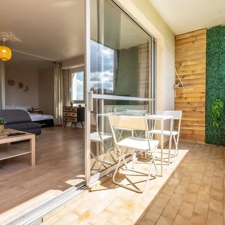 Elegant Sur Boulevard Centre Daire *